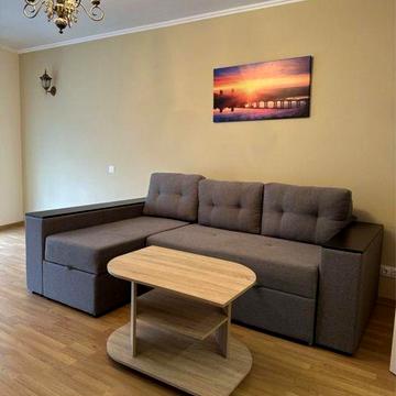 Палац України , ЖК Либідь , генератор