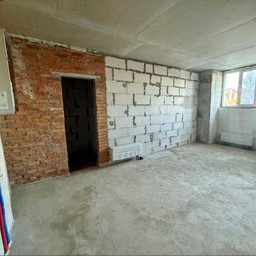 СЕРТИФІКАТ 2%!Квартира з власним двориком! Без комісії!