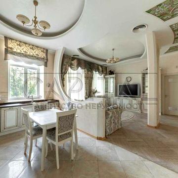 Продається вишукана 4-кімнатна кв. Мала Житомирська 5 Золоті Ворота