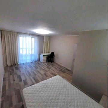 Здається 1кв  Замостя ЖК Андора 11000+