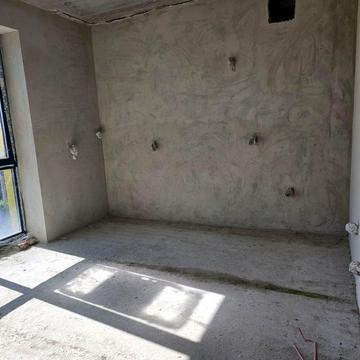 Довбуша вул., 1