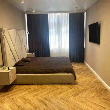 Просторная 2-комн квартира  с ремонтом  в НОВОМ ЖК на Таирова к-87