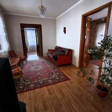 Довгострокова оренда 4к Дім Христичівська (Невська) вулиця