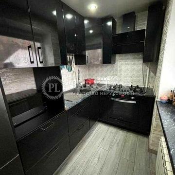 Голосіївський пр. метро 10хв. Васильківська Голосіївська Ремонт ГАЗ