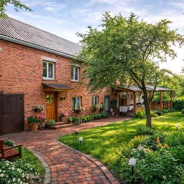 Продам Будинок для Великої Родини (на 2 Сімї). Р-н. Левада. Центр 5хв