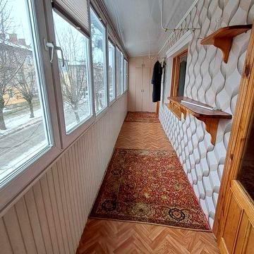 Двокімнатна квартиру на 2 поверсі з автономним газовим опаленням