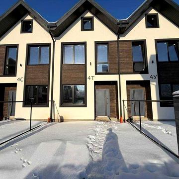 Таунхаус з мансардою в закритому комплексі | 82 м² + 35 м² у подарунок