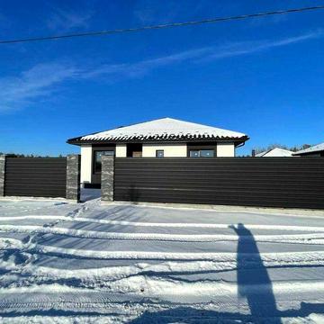 Одноповерховий будинок в Дмитрівці з ділянкою та підключенням газу