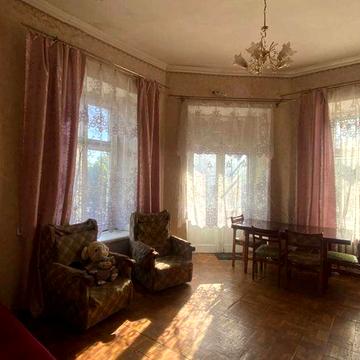 Продам трехкомнатную квартиру с АГВ на Молдаванке!