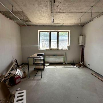 Квартира с АГВ в новом доме, море 500м, ремонт на 50%