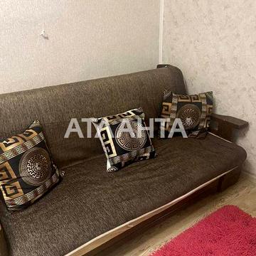 Квартира в крепком хорошем доме возле Старосенной площади.