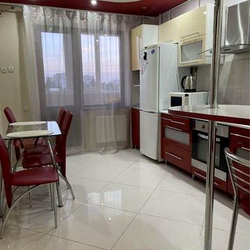 Довгострокова оренда 2х кімнатної квартири на Херсонському Шосе.