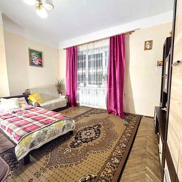 Продаж однокімнатна квартира з ремонтом, вул. Зелена,Личакіський район