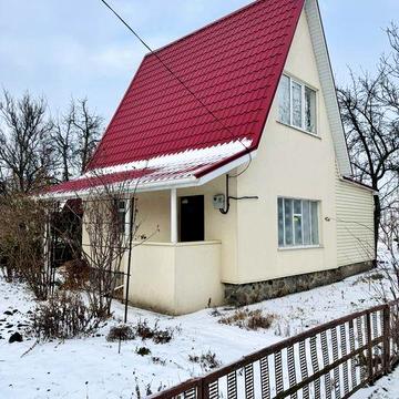 Продаж гарноі дачі з ремонт В Кооперативі ,10 хивлин від міста