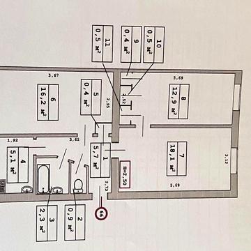 Продам трикімнатну квартиру на Алана Шепарда під ремонт.Можливий торг