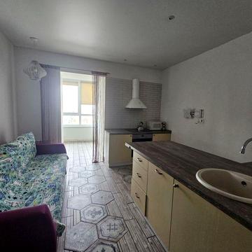 Аренда 1ком Просторной Солнечный  Вавилон