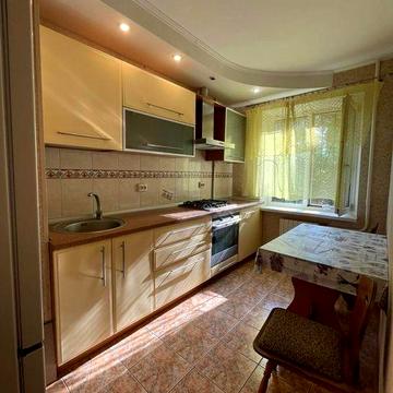 Сдаю 1к. квартиру на Тополе с ремонтом