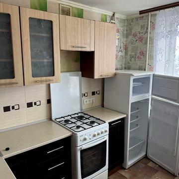 Здається квартира на площі 700-річчя