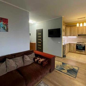 ЖК Озерний Гай,  затишна студія, бул. Приозерний 5 Б, є ГАЗ!