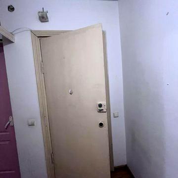 Комфортна однокімнатна квартира для дівчини на підселення