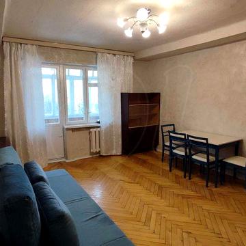 Здам 3-кім. квартиру,вул.Кубанської України 25/21