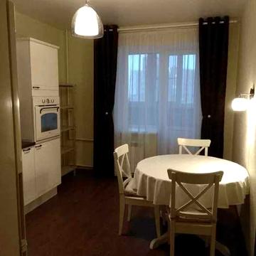 Здам 1-кімнатну квартиру в центрі міста