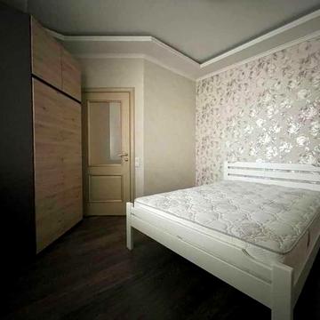 Здається 2-кімнатна квартира на пр.Григоренка,20