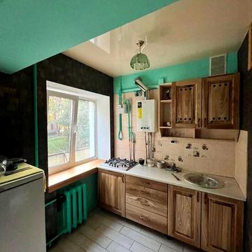 Здам квартира-студія центр