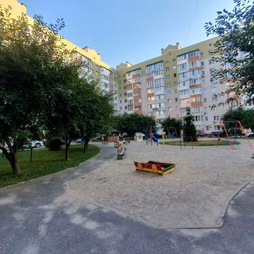 Здам в оренду   2 кімнатну квартиру на Поділлі.