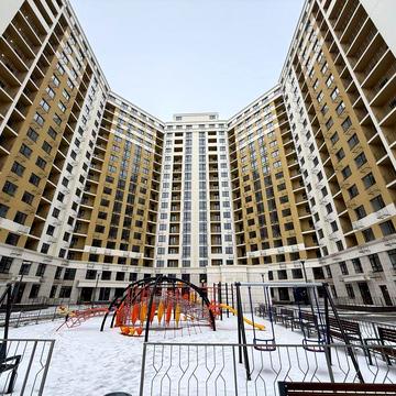 Однокомнатная с 2 балконами ! Новый дом ! Глушко