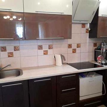 Чайки, 2к квартира площею 77м², гардеробна, балкон, поверх 15/16