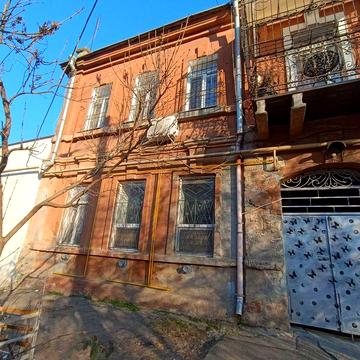 Продам 2 кв с АГВ возле Алексеевской площади в Одессе