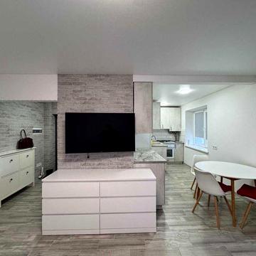 Оренда квартири-студії в центрі