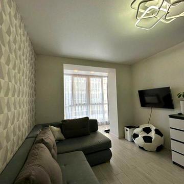 Квартира з ремонтом ЖК Континент. Поруч 3 школа. 2% оф. - програми так