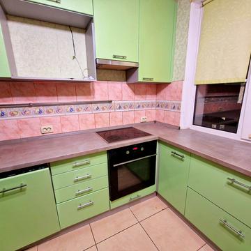 Червоної Калини просп. (Володимира Маяковського), 66