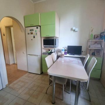 Загорівська вул. (Багговутівська), 4