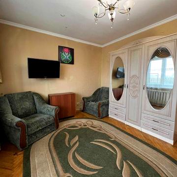 2к роздільна 52м2 Чоколівський б-р 3 Севастопольская пл.