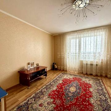 Трикімнатна квартира по вул. Героїв України