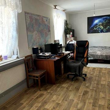 Продам 3-х комнатную квартиру в Мерефе