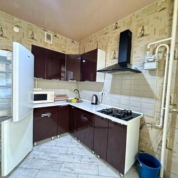 Перспективна 10 р-н Садовий новобудова вільна