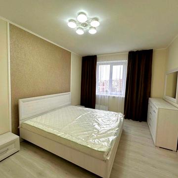 Оренда 2-к квартири на вул. Гната Хоткевича