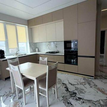 Продам новый дом с евроремонтом в Нерубайском.