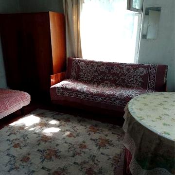 Здається Будиночок р-н Шкільний. Окремий двір