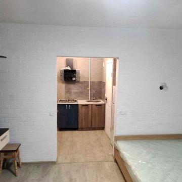 Реальная  Сдам дешевую 1к малогабарита м. 23 августа. ГАЗ. 1 этаж