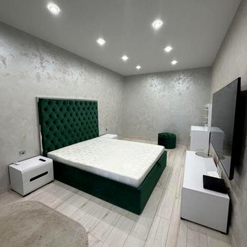 Квартира в центпі з газом. Можна маленького песика.