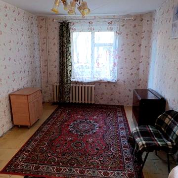 Продається 3-кімн. мкр. 4-й Зарічний, зупинка "Дивоцвіт"