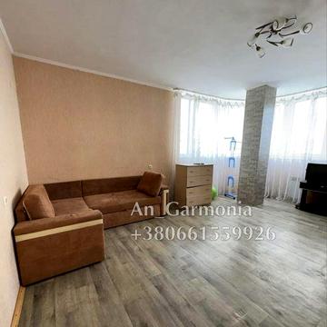 2-к Левада, 17-Й Лицей