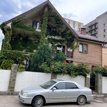 Продається готель 900м2