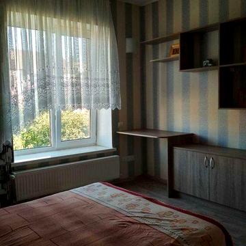 Будинок на довгу оренду, 5чолов1к