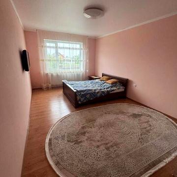 Продаж 7к Дім Веселкова вулиця